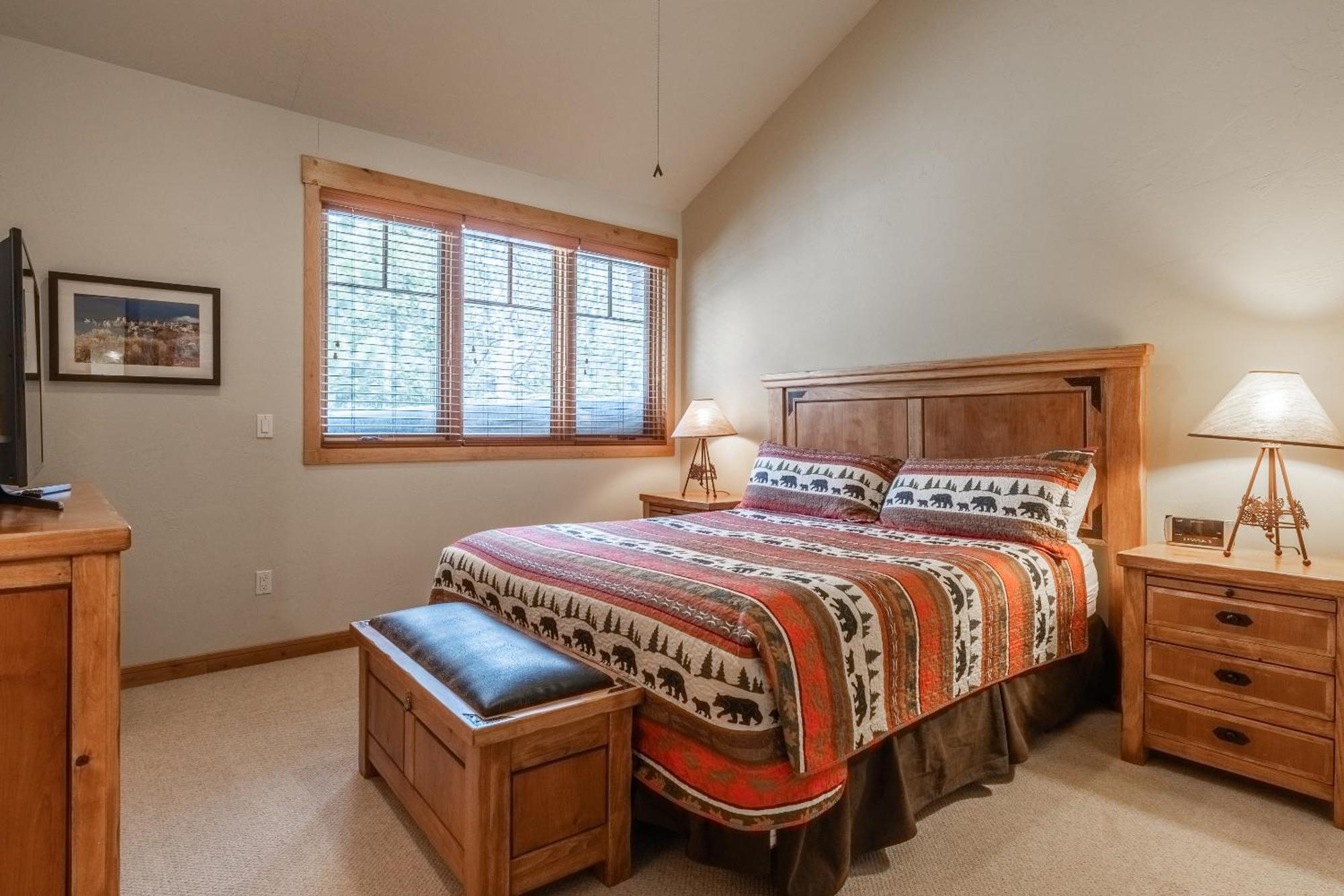 Vila Upscale 4 Bed, 3 Bath At The Woodwinds With Amazing Mountain Views And Golf Course Access And Private Hot Tub And Garage Sleeps 10 Mammoth Lakes Exteriér fotografie